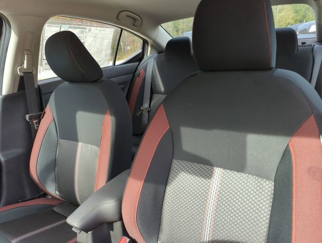 New 2025 Nissan Versa SR w/ Trunk Package image 23