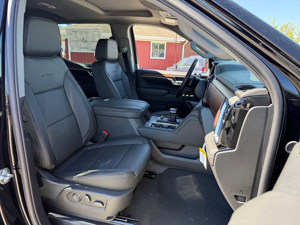 New 2026 GMC Sierra 1500 Denali w/ Denali Reserve Package AWD/4WD image 29