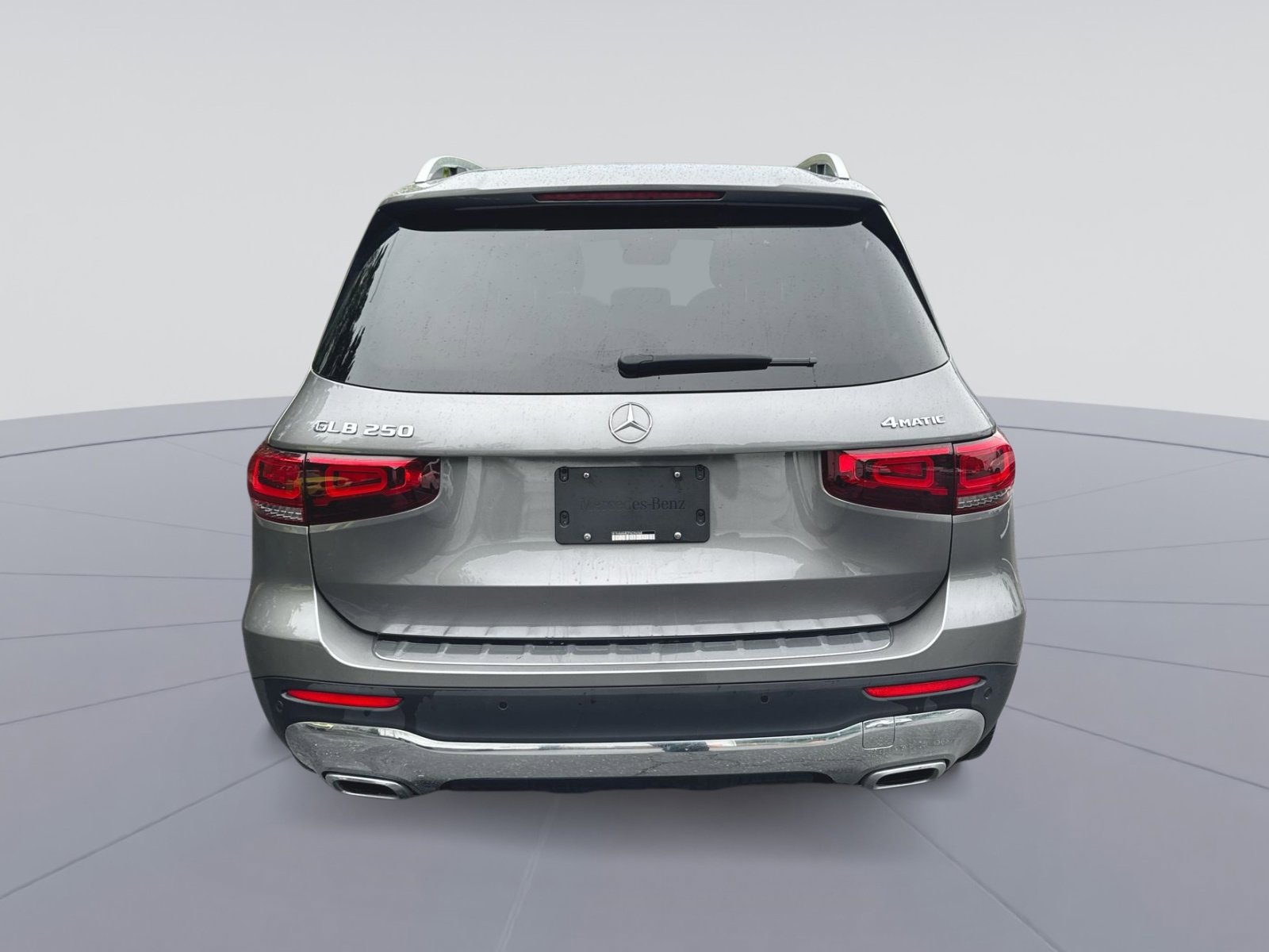 Used 2023 Mercedes-Benz GLB 250 4MATIC image 30