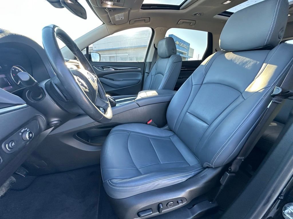 Used 2021 Buick Enclave Premium w/ Sun and Sites Package image 19