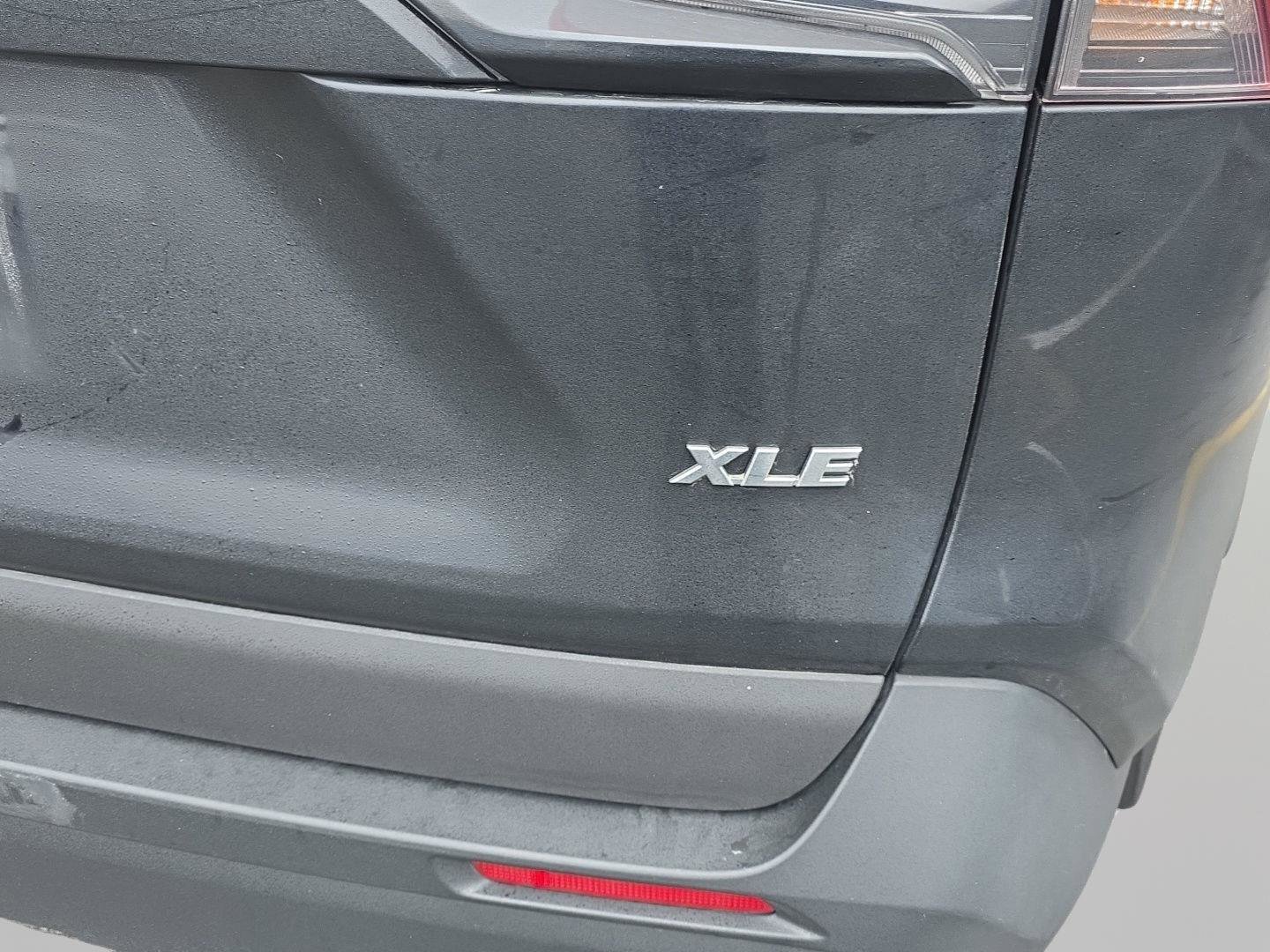 Used 2024 Toyota RAV4 XLE Premium image 63