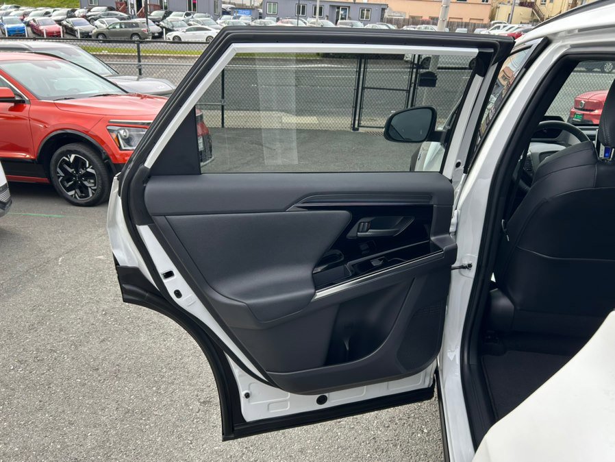 Used 2023 Subaru Solterra AWD image 57