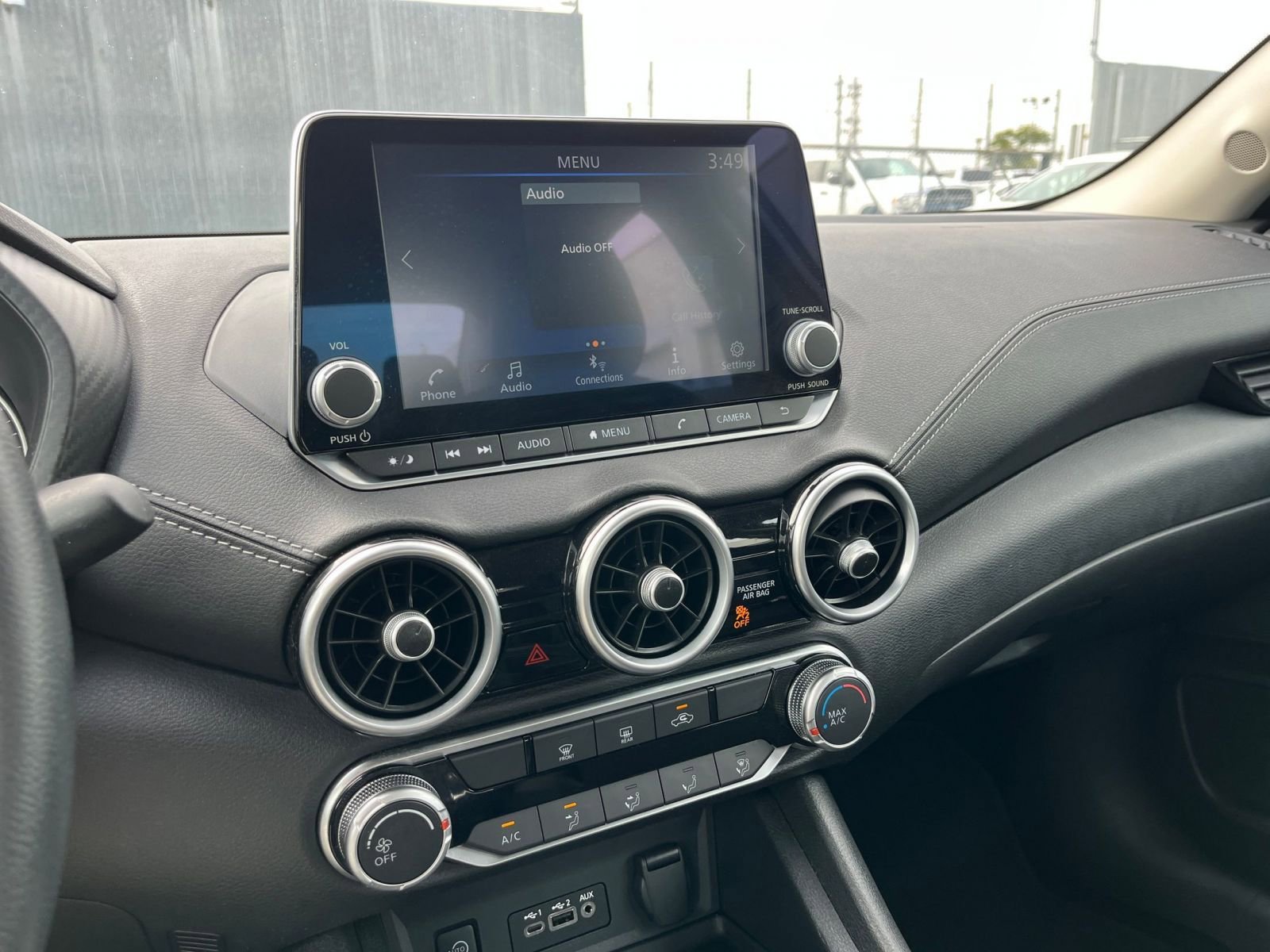 Used 2024 Nissan Sentra SV image 21