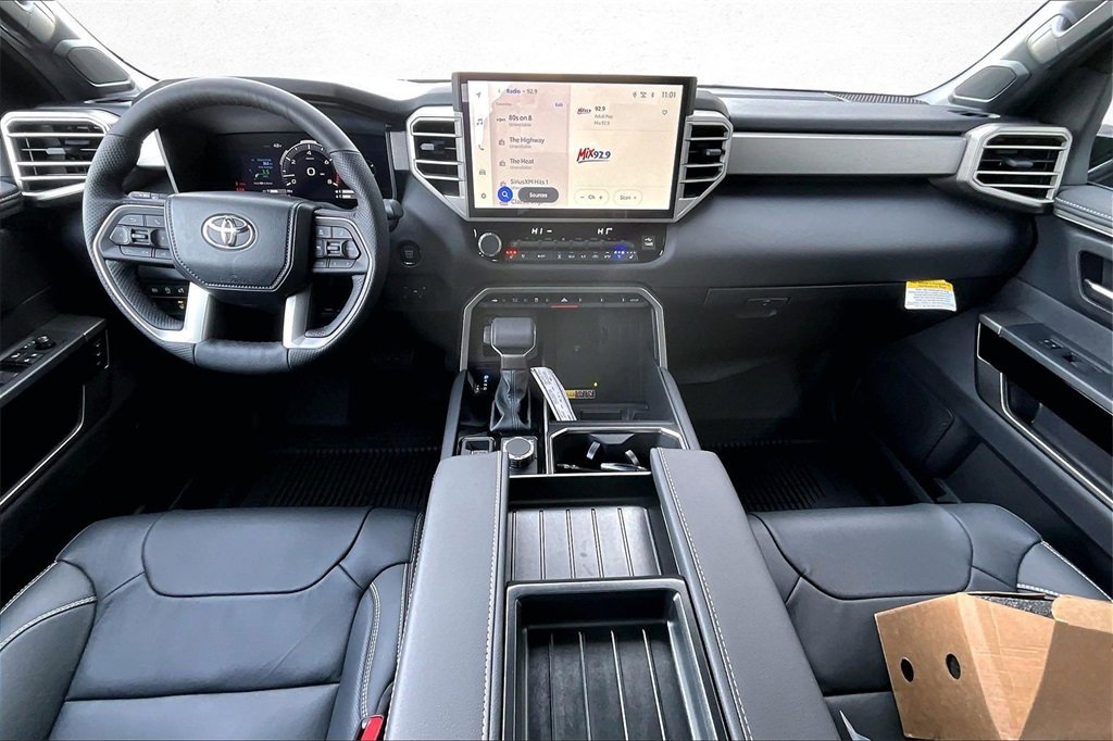 New 2026 Toyota Tundra Limited video 4