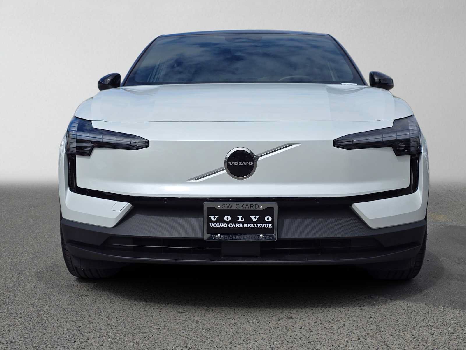 Certified 2025 Volvo EX30 Plus w/ Climate Package AWD/4WD image 9