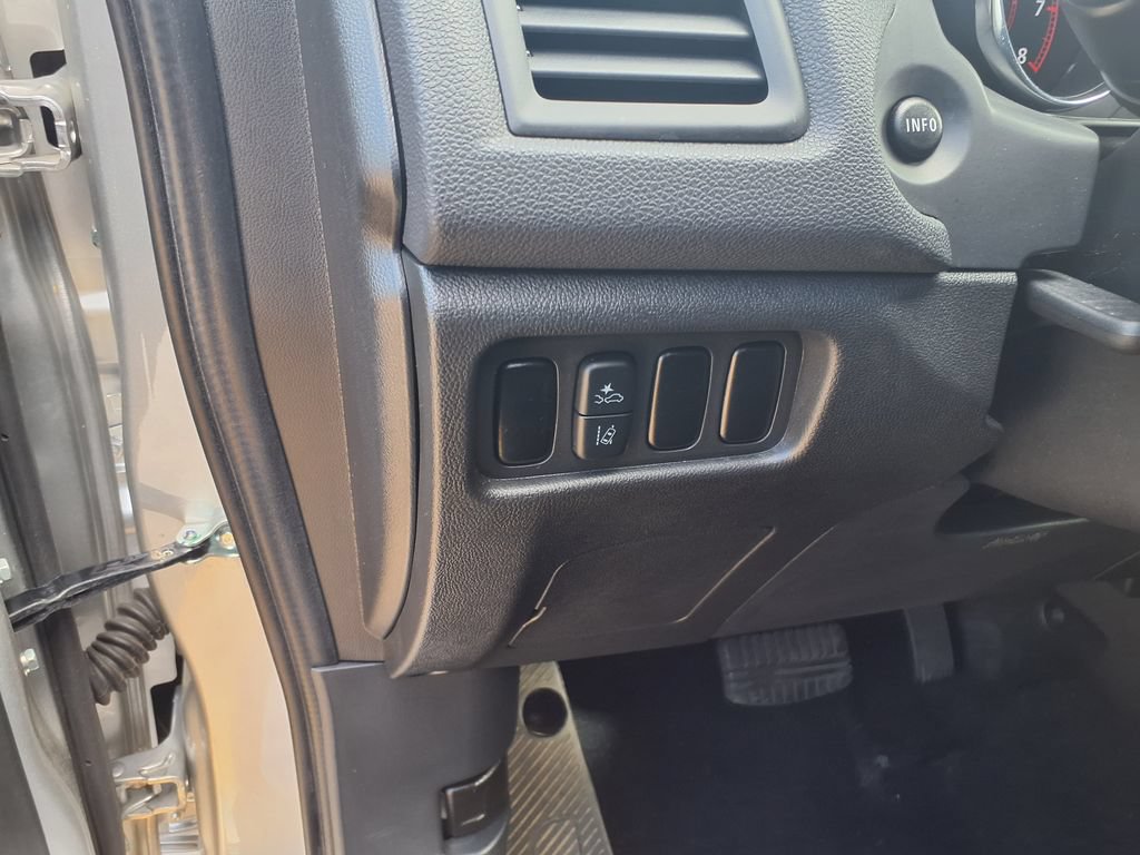 Used 2024 Mitsubishi Outlander Sport ES AWD/4WD image 23