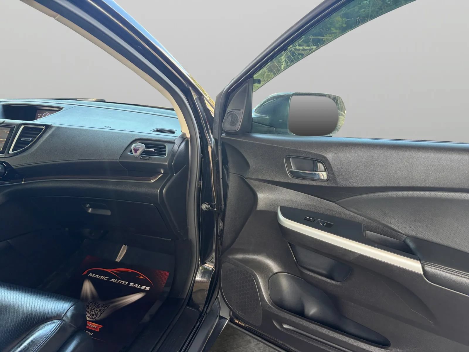 Used 2016 Honda CR-V Touring image 19
