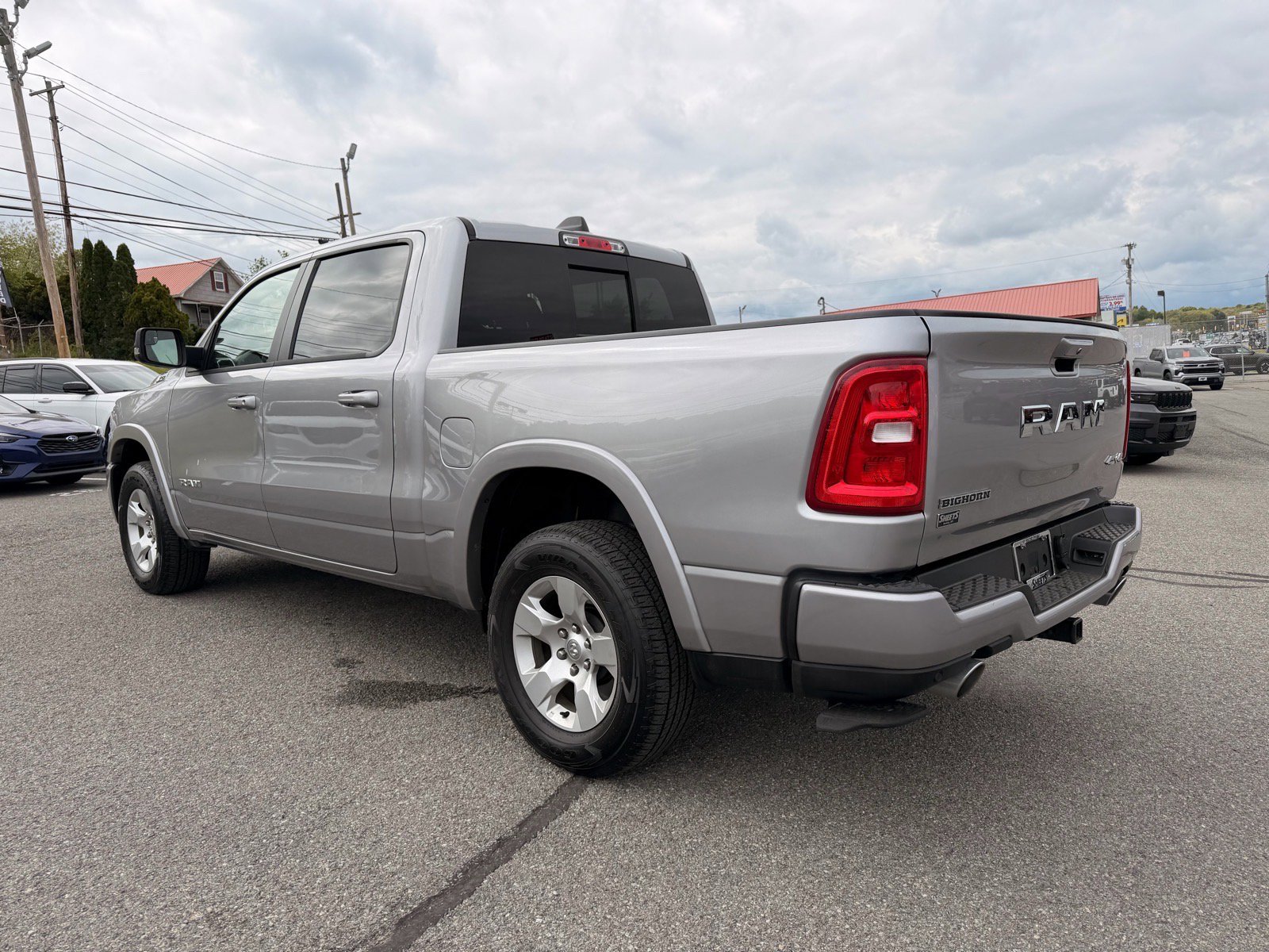 Used 2025 RAM 1500 Big Horn AWD/4WD image 4