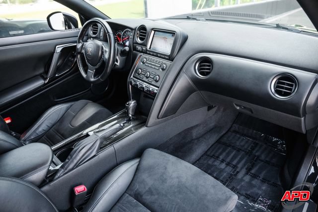 Used 2013 Nissan GT-R Premium AWD/4WD image 23
