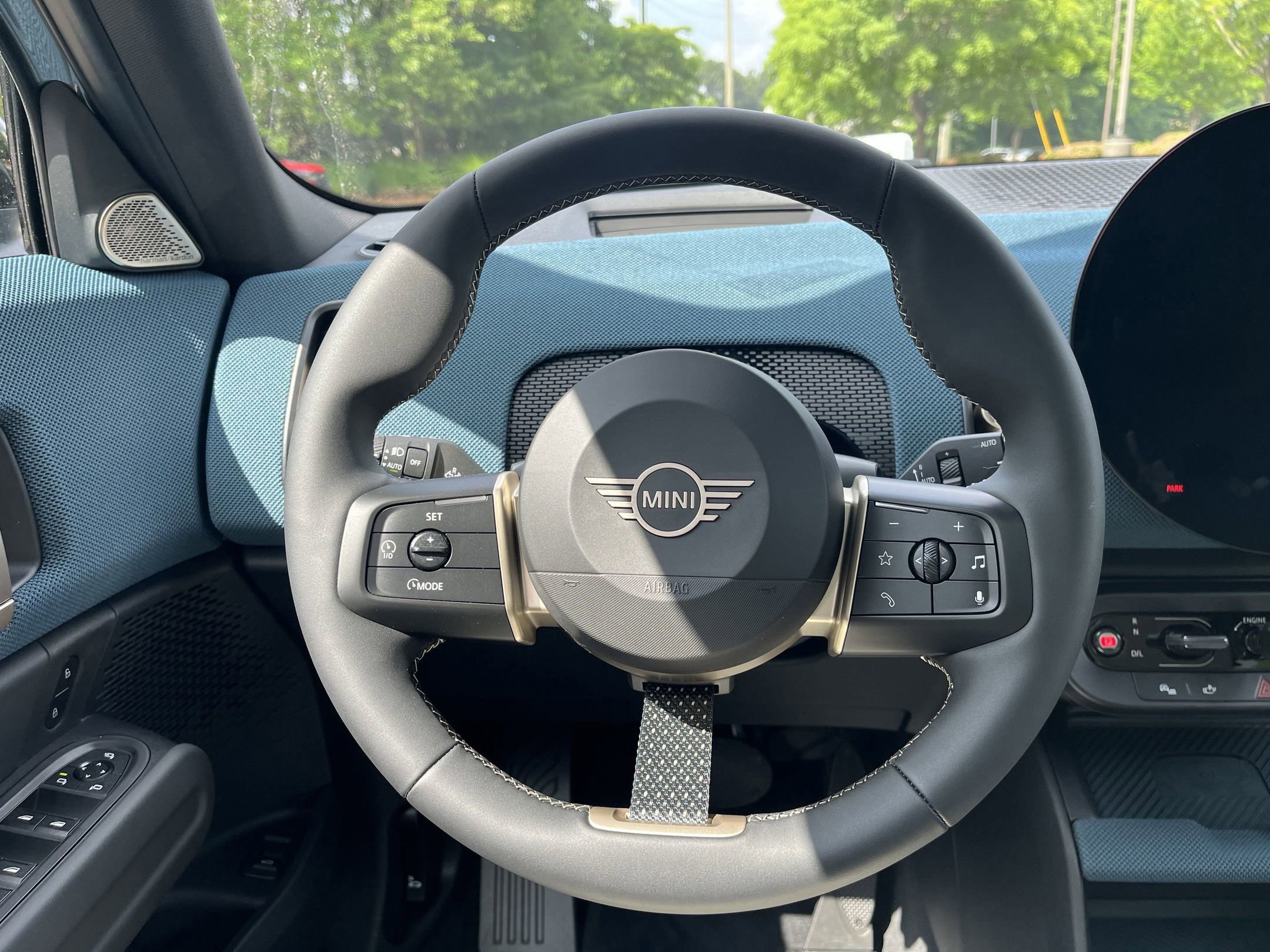 Used 2025 MINI Cooper Countryman S w/ Comfort Package Max image 52