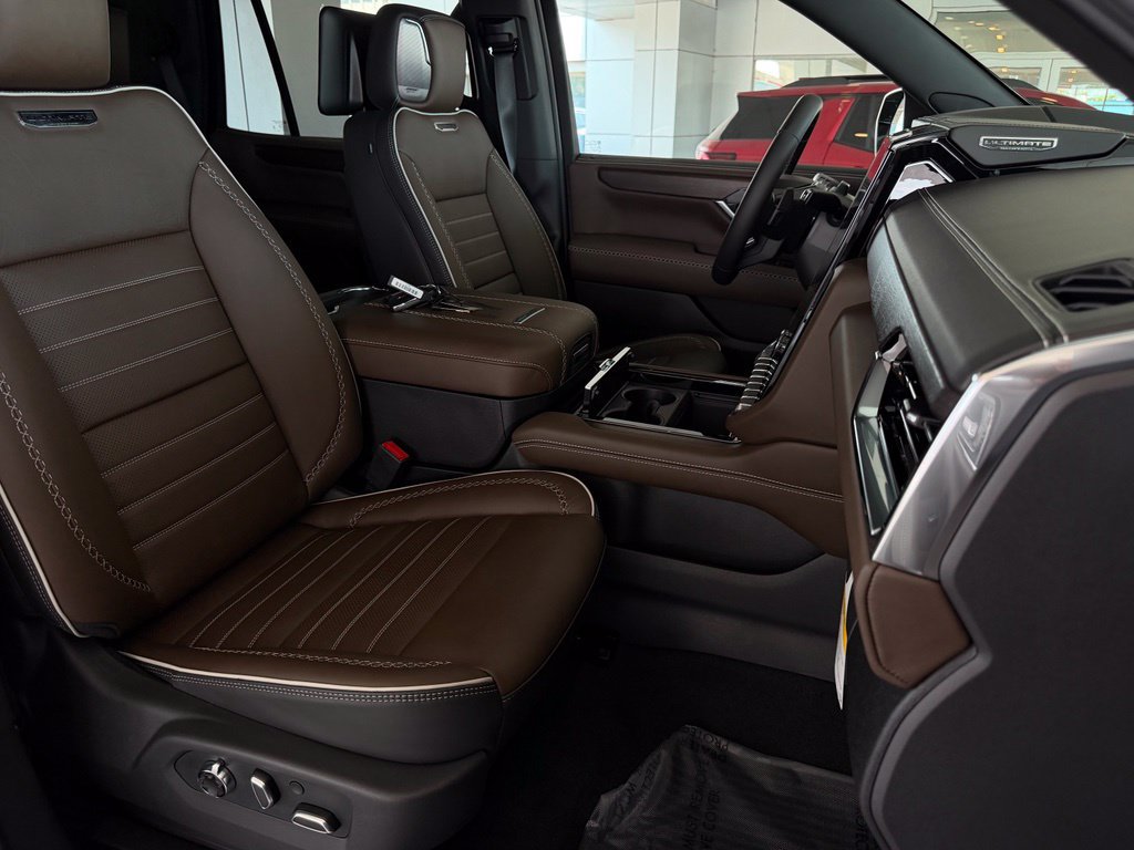 New 2027 GMC Yukon Denali Ultimate AWD/4WD image 17