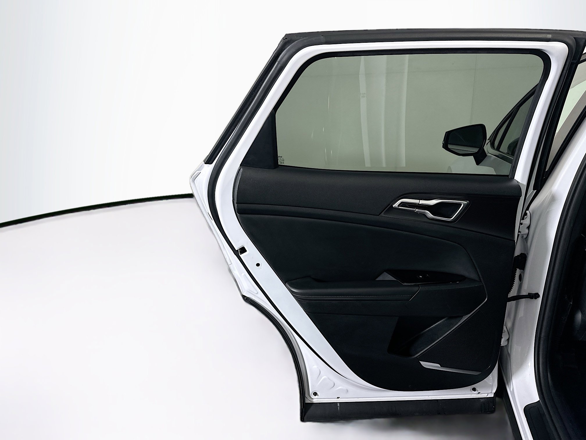 Used 2024 Kia Sportage EX image 27