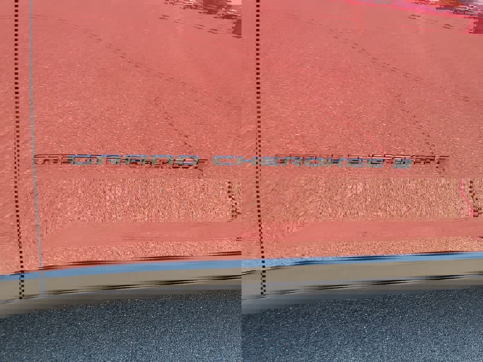 New 2025 Jeep Grand Cherokee Altitude w/ Trailer Tow Package image 15