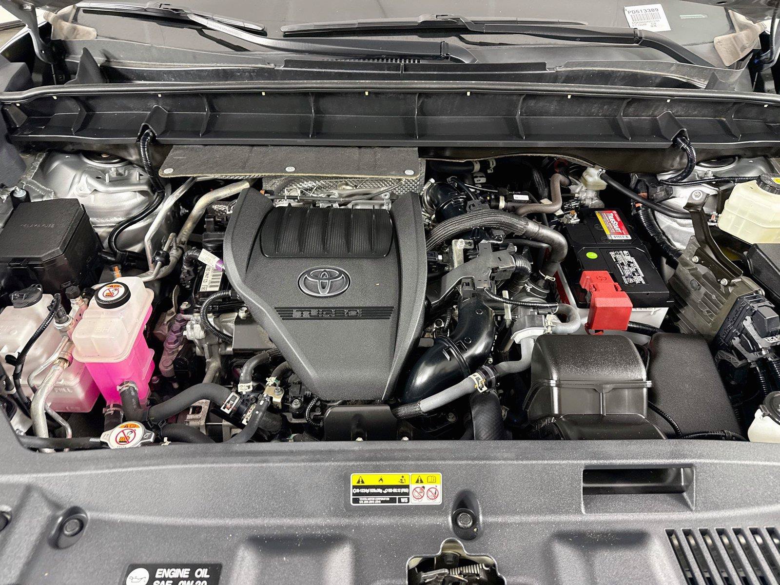 Used 2023 Toyota Highlander XLE FWD image 48