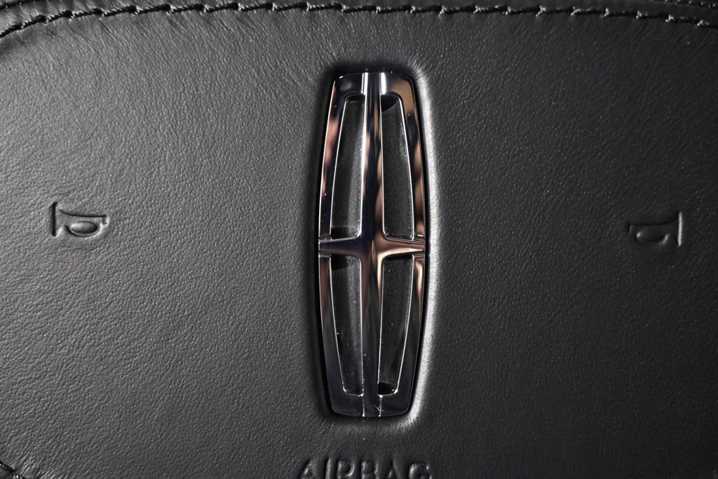 New 2026 Lincoln Navigator L Reserve AWD/4WD image 33