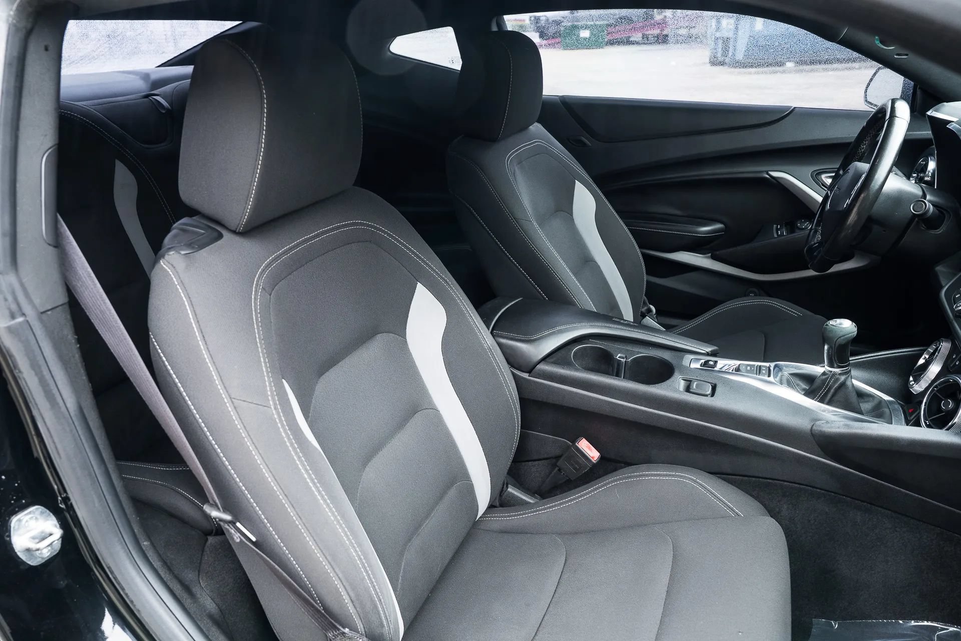 Used 2019 Chevrolet Camaro LS RWD image 29