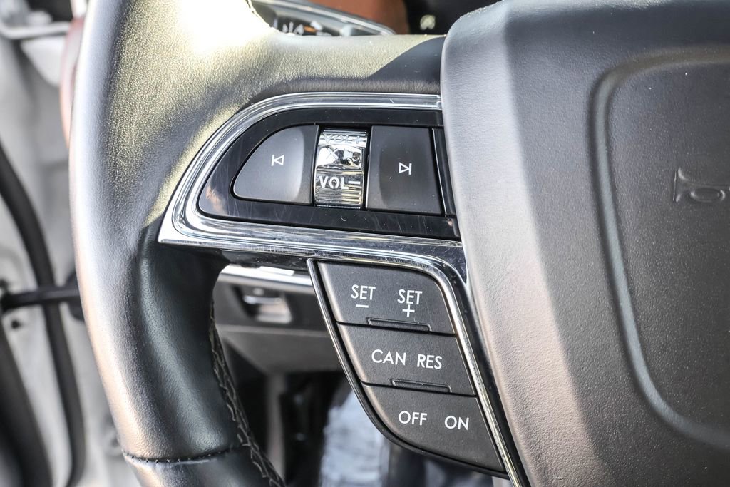 Used 2021 Lincoln Nautilus Reserve w/ Cargo Utility Package image 21