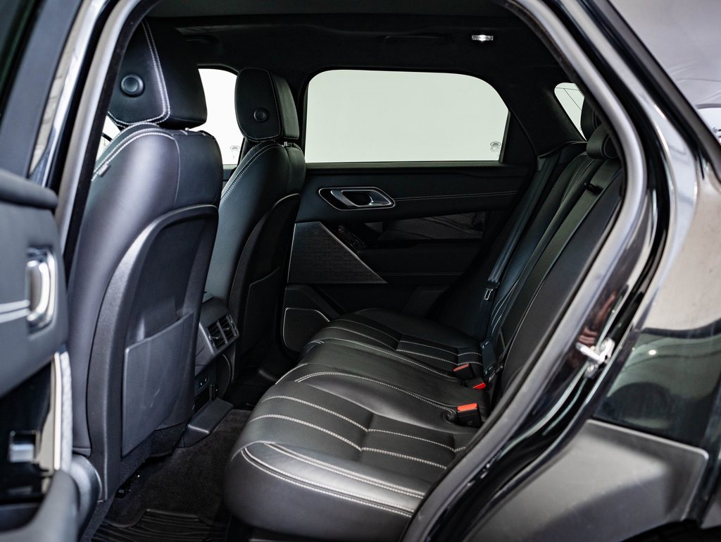 Used 2022 Land Rover Range Rover Velar R-Dynamic S image 43