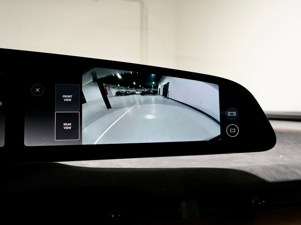 Used 2022 Lucid Air Grand Touring image 5