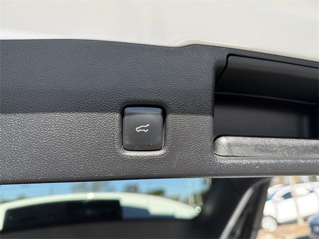 Used 2020 Ford Escape SEL image 19