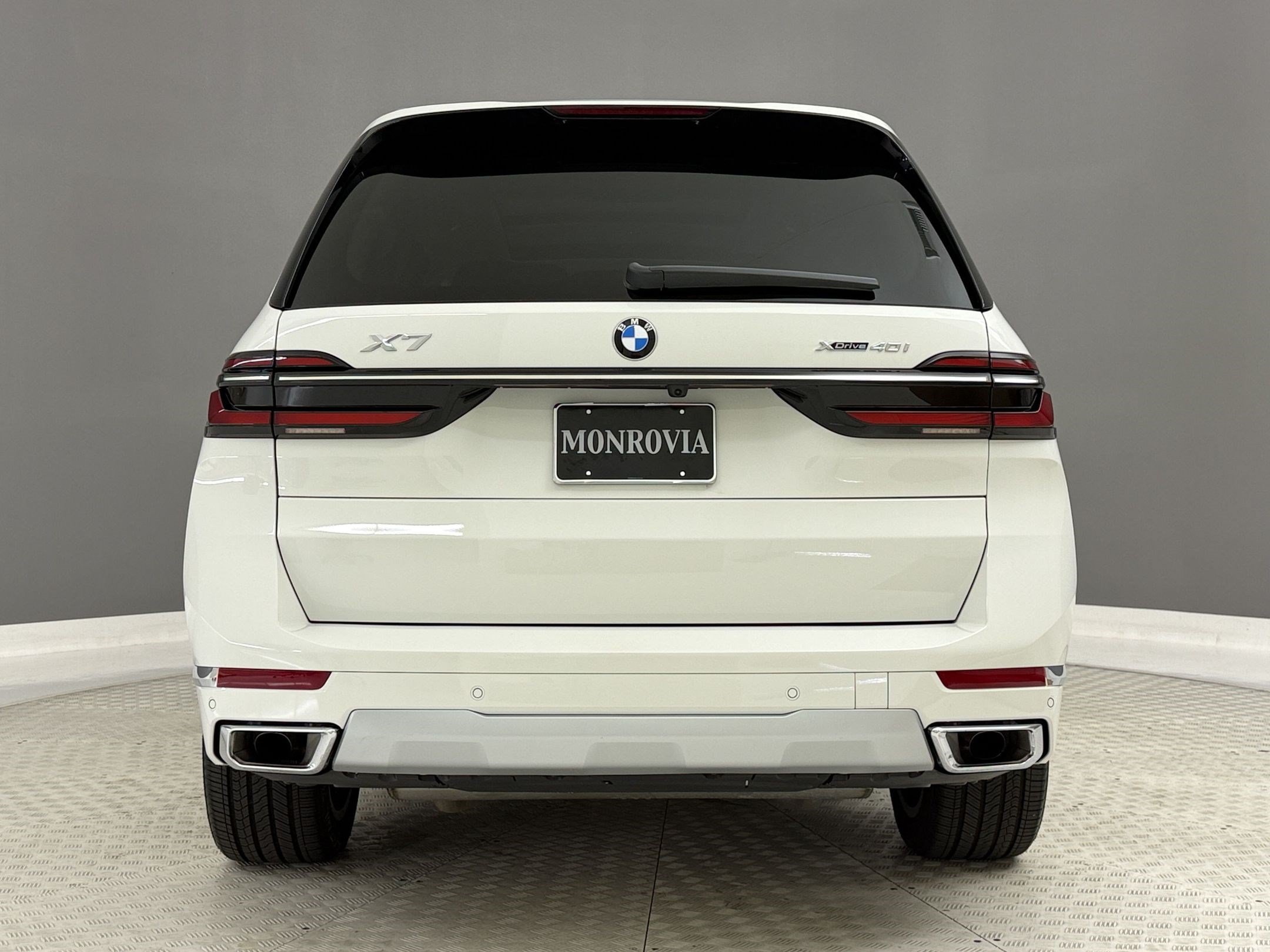Used 2026 BMW X7 xDrive40i AWD/4WD image 10
