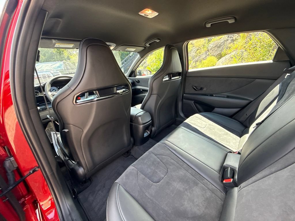 Certified 2025 Hyundai Elantra N FWD image 21
