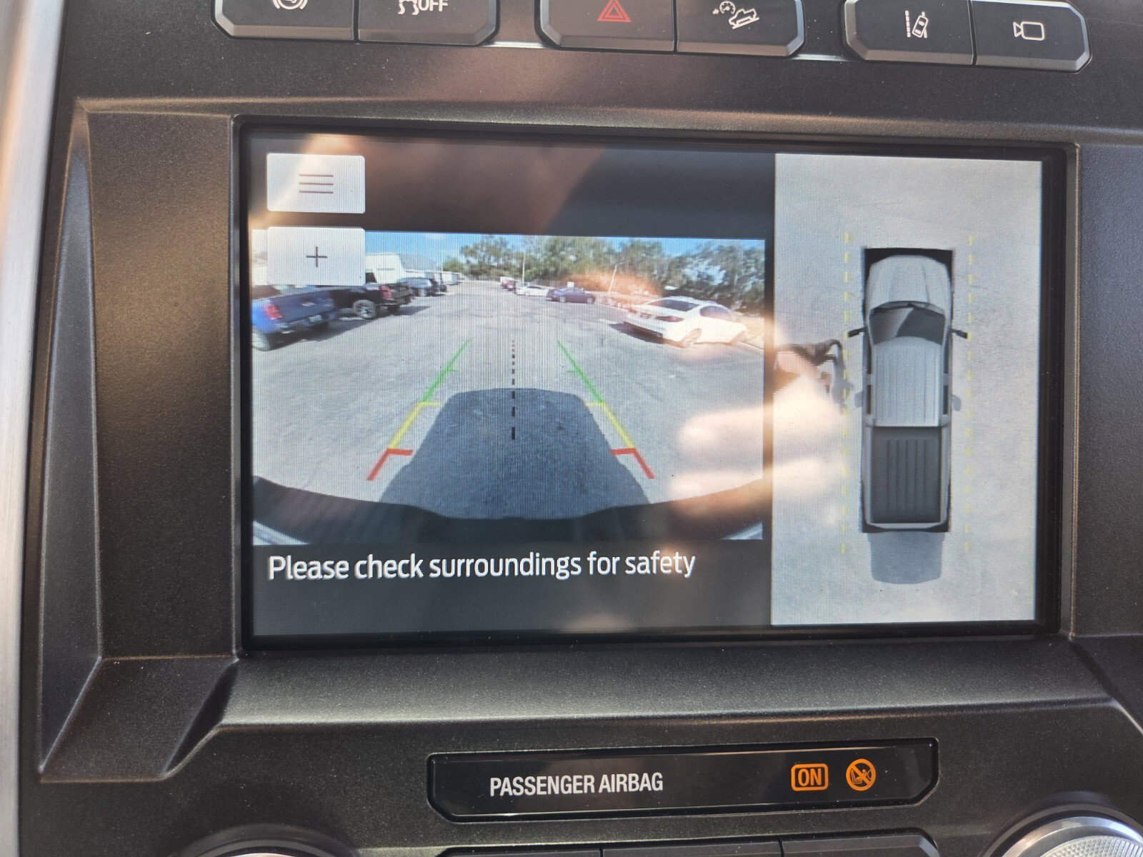 Used 2020 Ford F250 Platinum w/ FX4 Off-Road Package image 25