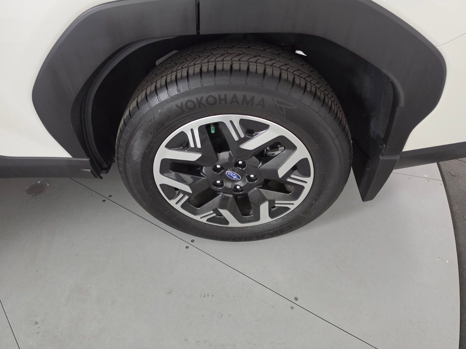 Certified 2025 Subaru Forester Premium AWD/4WD image 10