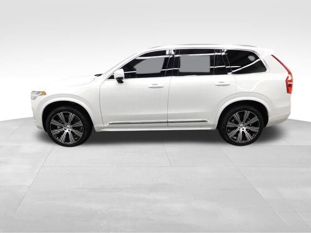 Used 2025 Volvo XC90 B6 Ultra w/ Protection Package Premier image 3
