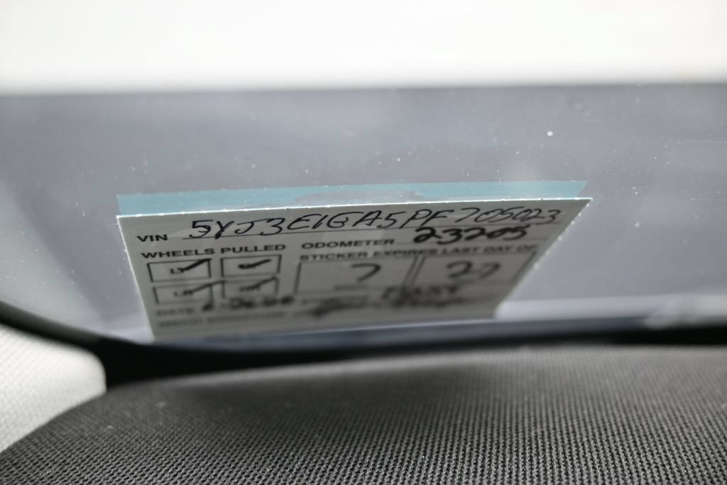 Used 2023 Tesla Model 3 Standard Range RWD image 7