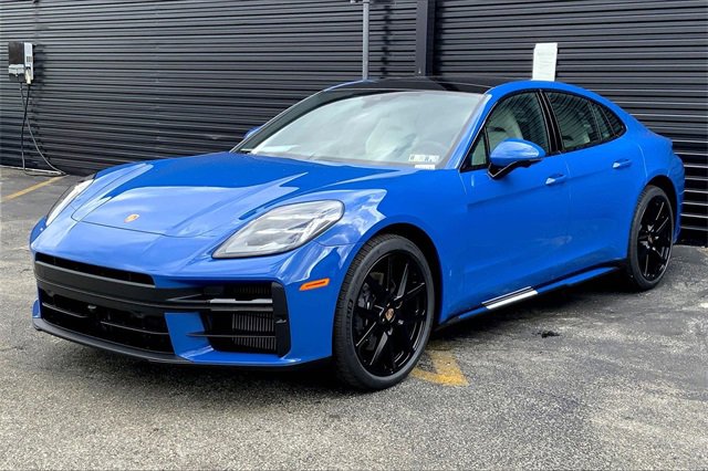 New 2026 Porsche Panamera 4 video 1