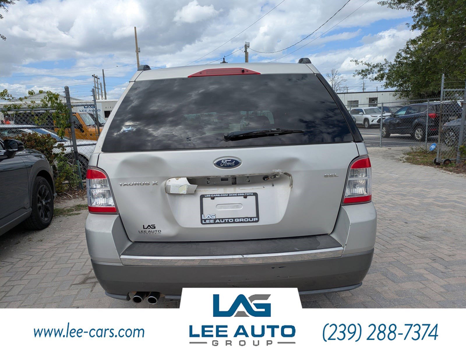 Used 2008 Ford Taurus X SEL image 4