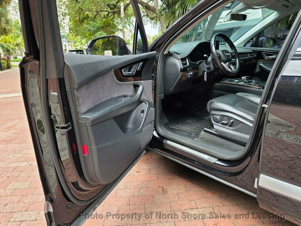 Used 2017 Audi Q7 3.0T Prestige AWD/4WD image 48