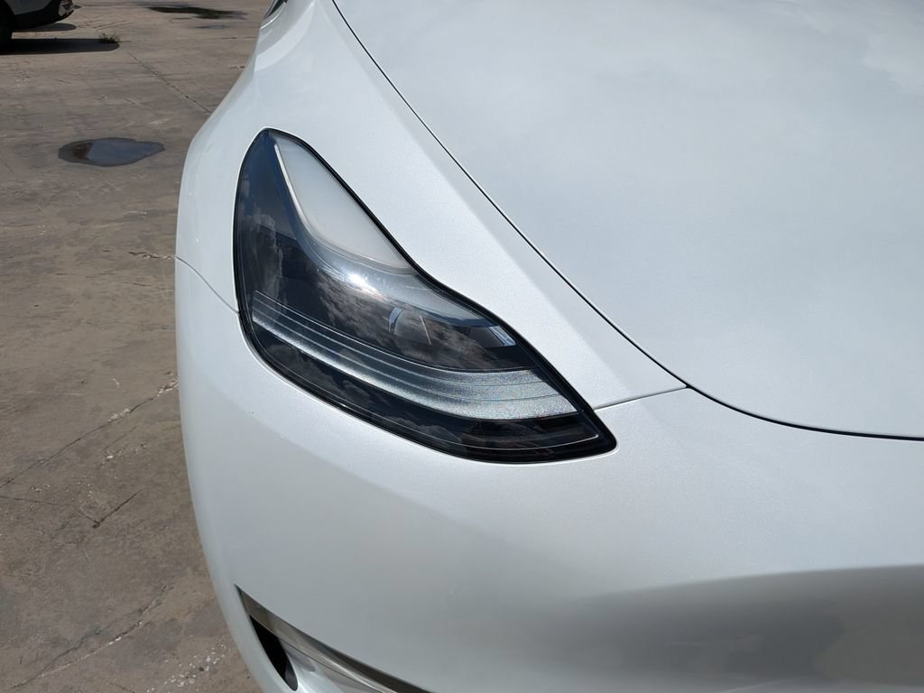 Used 2024 Tesla Model Y Long Range AWD/4WD image 10