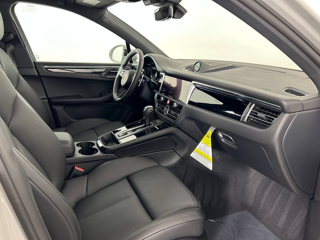 New 2026 Porsche Macan S AWD/4WD image 23
