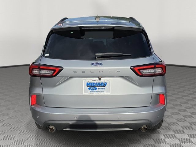 Certified 2023 Ford Escape ST-Line w/ Tech Pack #1 FWD image 5