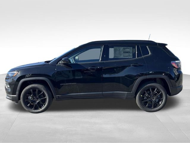 New 2026 Jeep Compass Latitude image 4