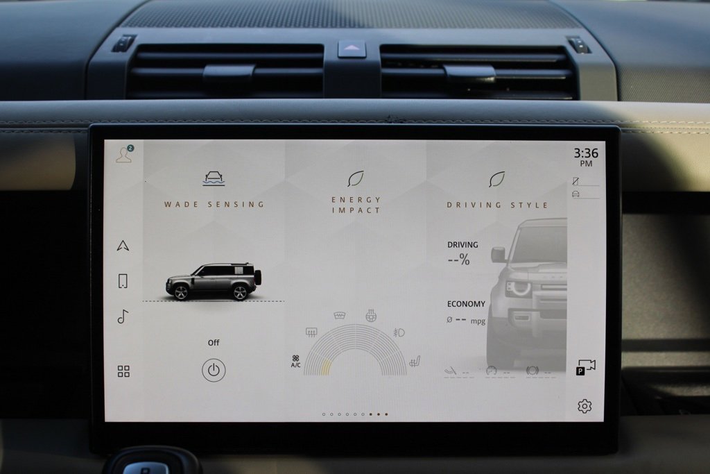 Used 2022 Land Rover Defender 110 X-Dynamic HSE image 24