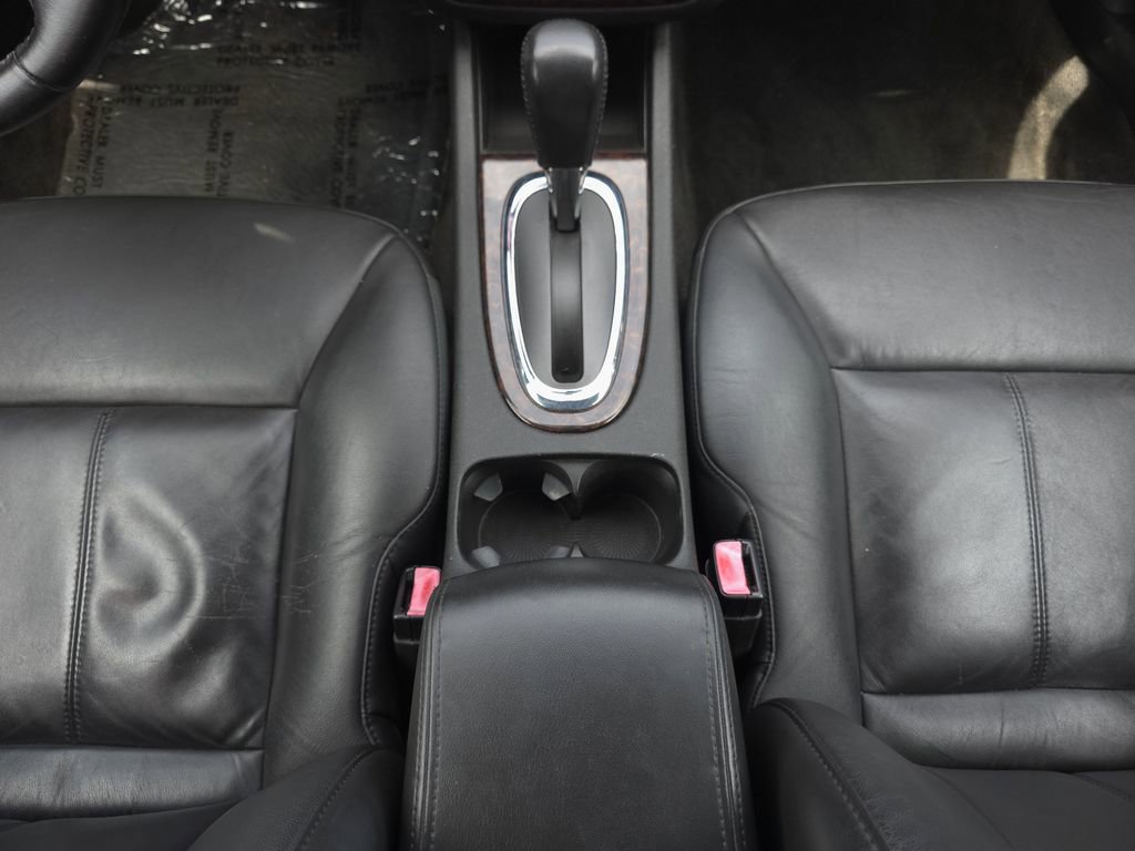 Used 2013 Chevrolet Impala LTZ FWD image 18