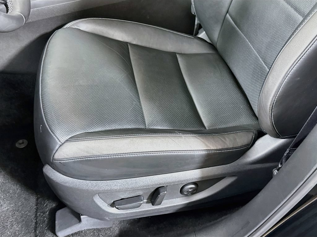 Certified 2023 INFINITI QX50 Luxe w/ Accent Package FWD image 26