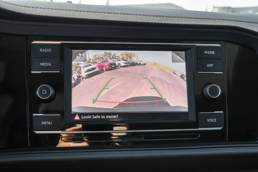 Certified 2024 Volkswagen Jetta SE FWD image 6