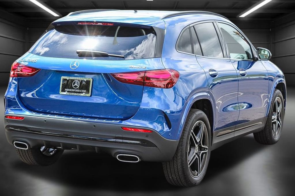 Used 2024 Mercedes-Benz GLA 250 4MATIC image 10