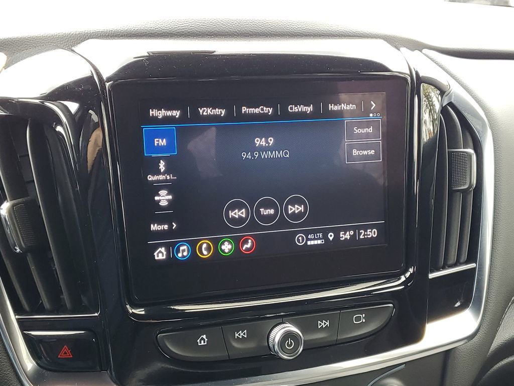 Certified 2023 Chevrolet Traverse LT FWD image 14