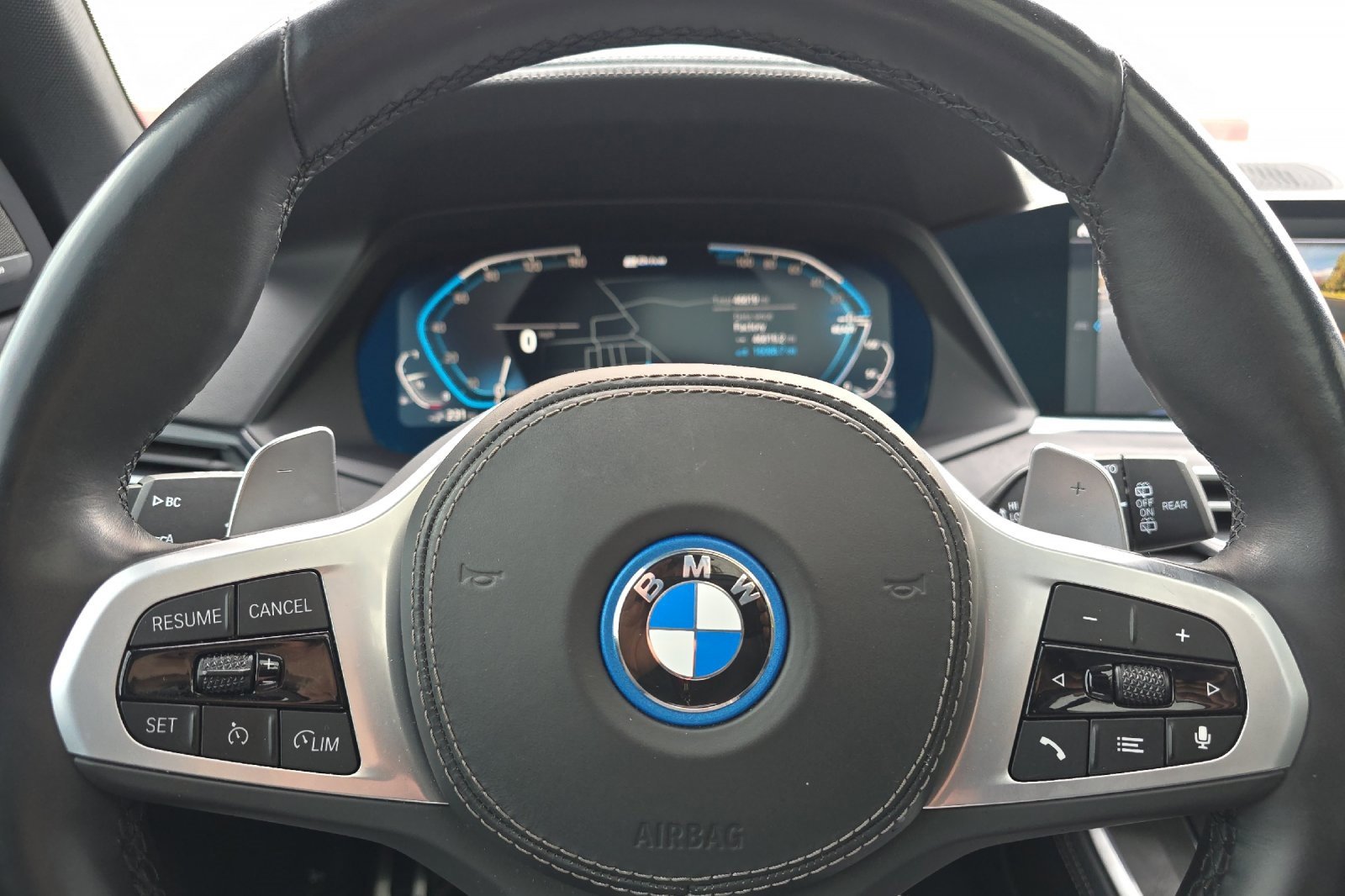 Used 2023 BMW X5 xDrive45e w/ M Sport Package image 26