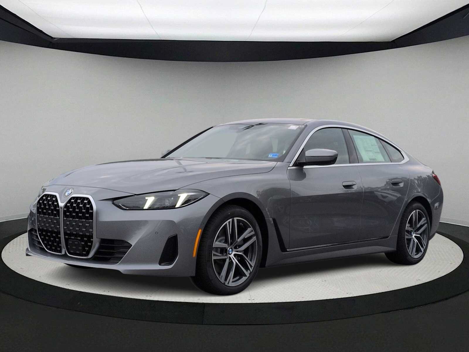 New 2026 BMW 430i xDrive w/ Premium Package AWD/4WD image 4