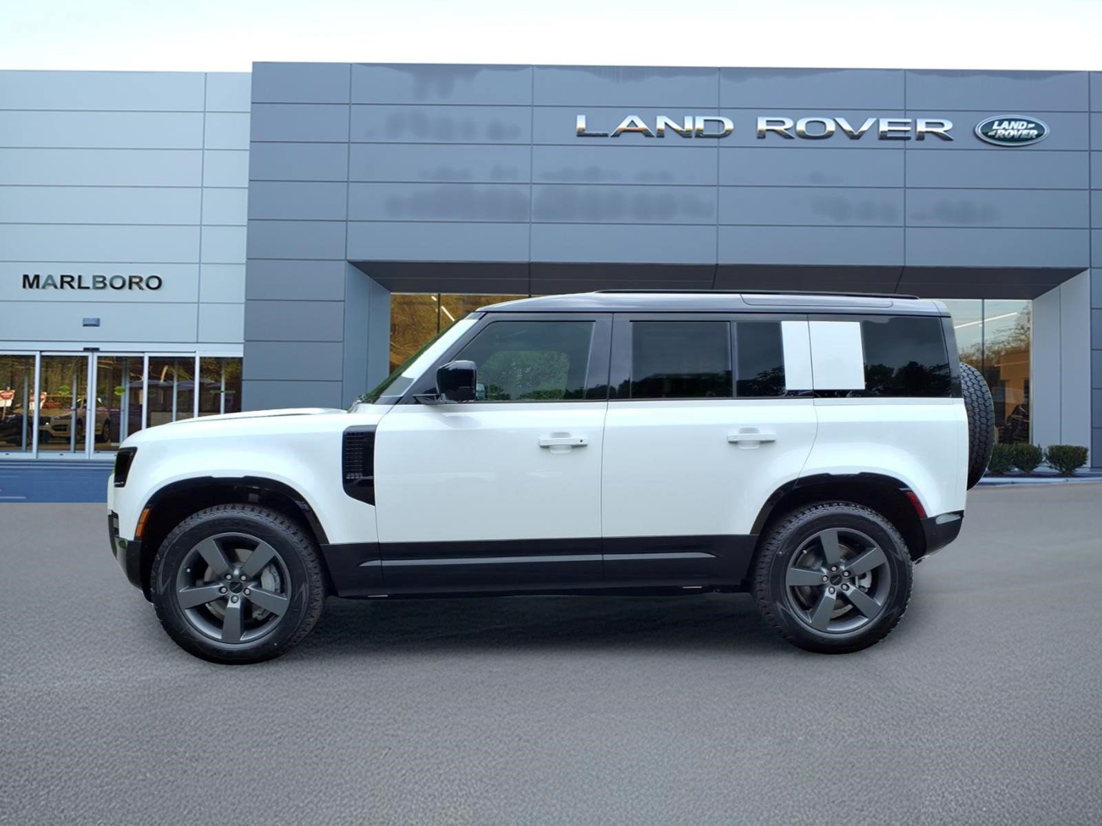 New 2026 Land Rover Defender 110 X-Dynamic SE AWD/4WD image 6