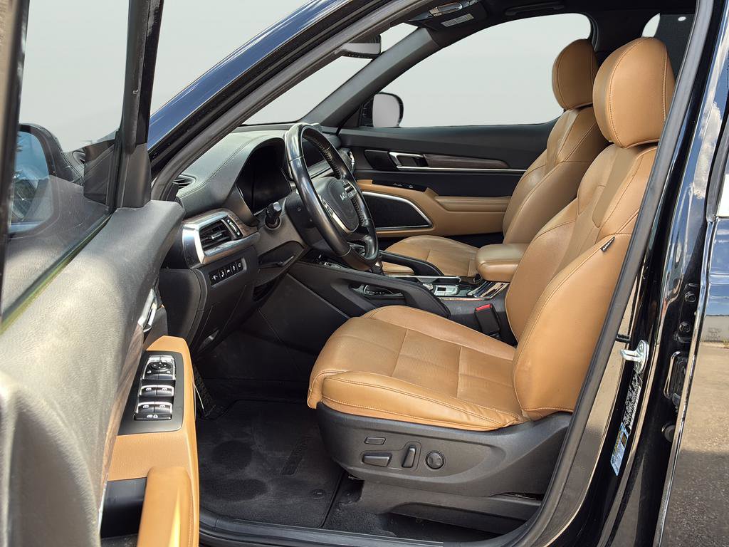 Used 2022 Kia Telluride SX w/ Towing Package FWD image 13