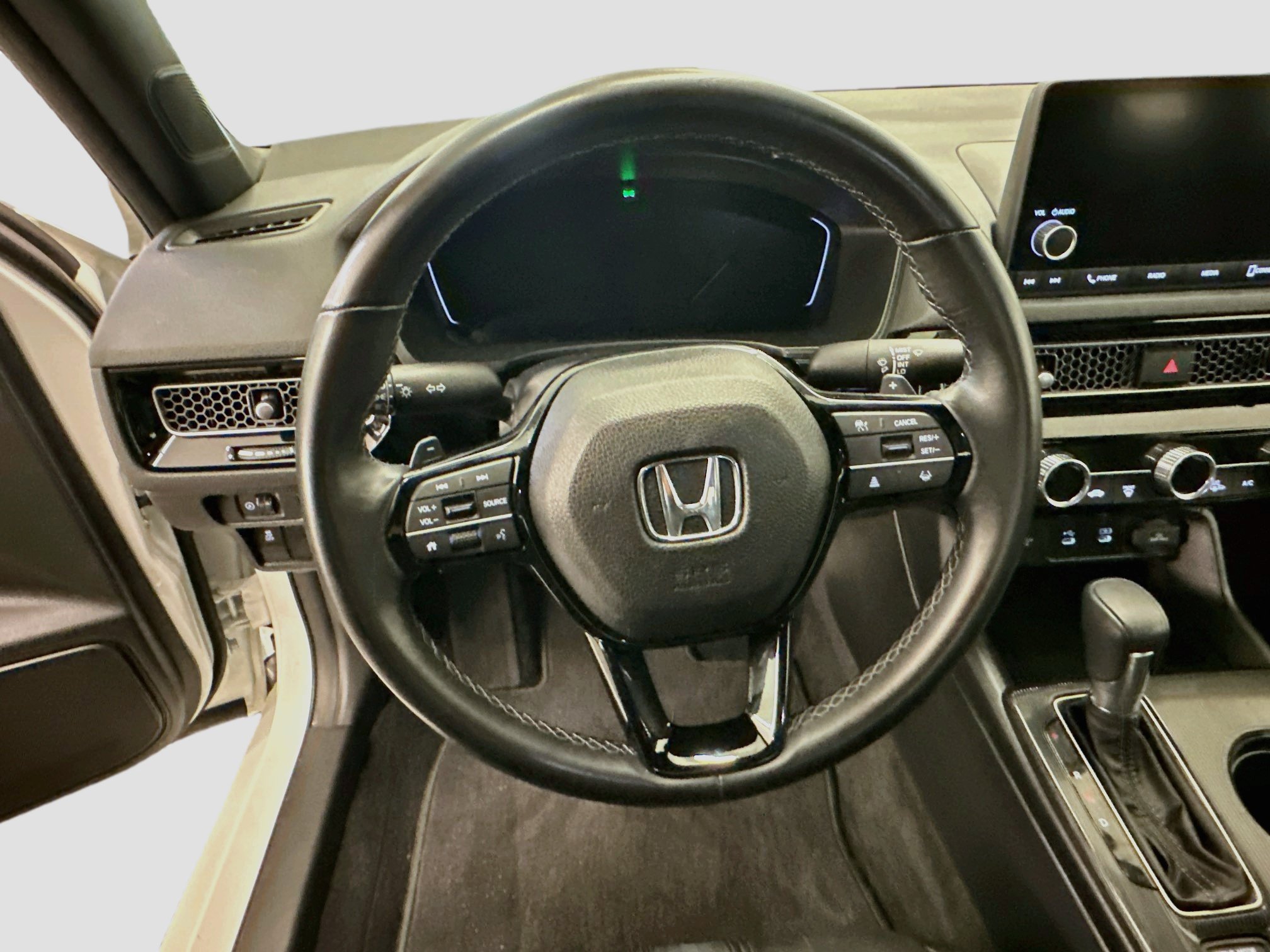 Used 2025 Honda Civic Sport image 18