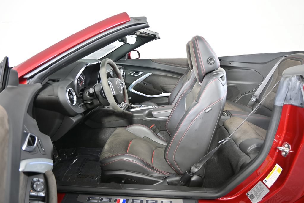 Used 2021 Chevrolet Camaro ZL1 w/ LPO, ZL1 Protection Package RWD image 25