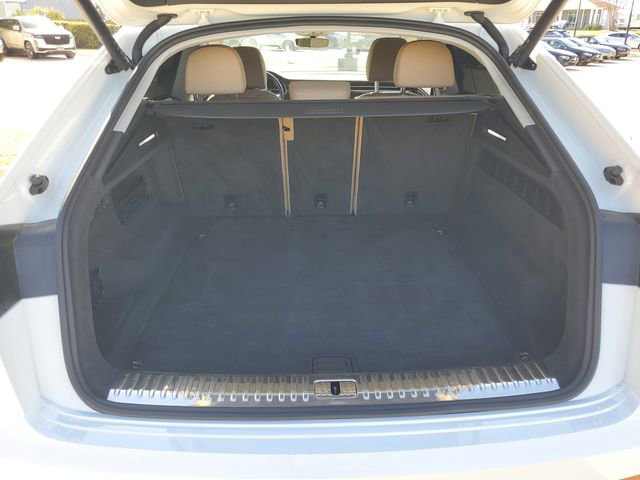 Used 2022 Audi Q8 Prestige w/ Prestige Package image 36